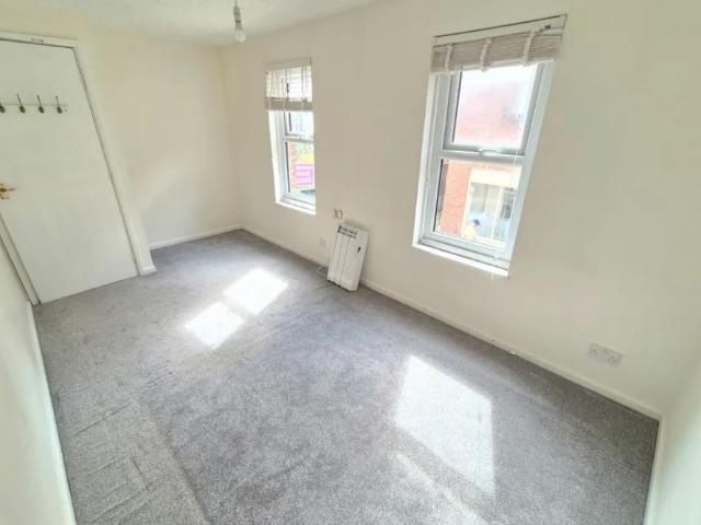 Room for rent in New Catton, East Bank