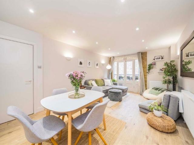 Apartment for rent in The Borough, Greater London