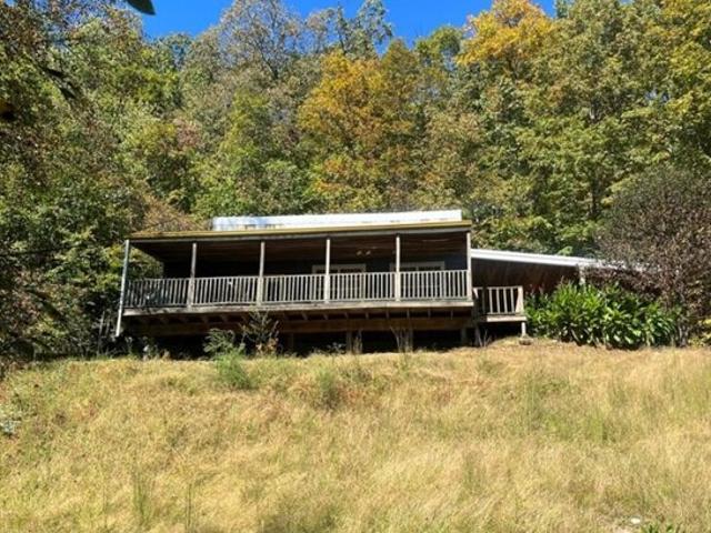 House for sale in Hazard
