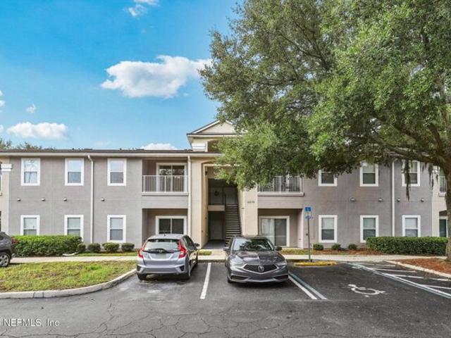Condo for sale in Jacksonville