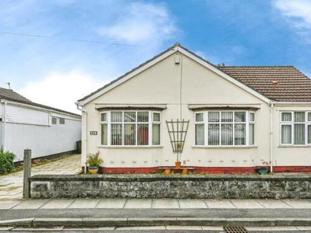 House for sale in Calderstones