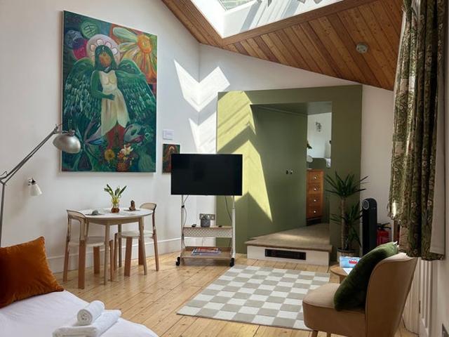 Apartment for rent in South Kensington, Greater London
