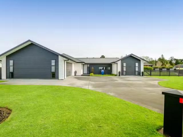 House for sale in Pembroke, Taranaki