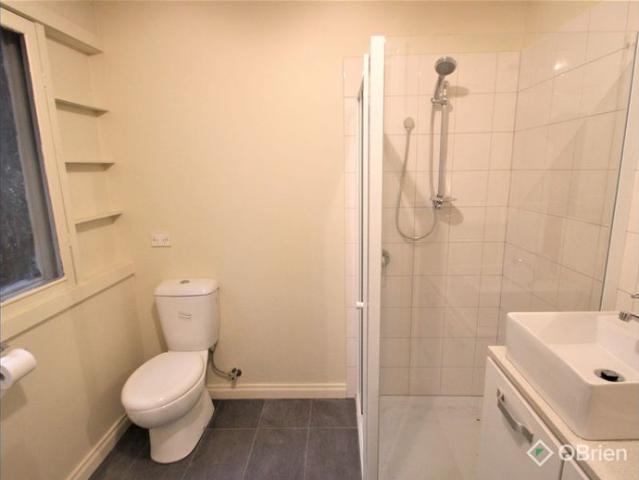 Granny Flat for rent in Camerons Creek, Victoria