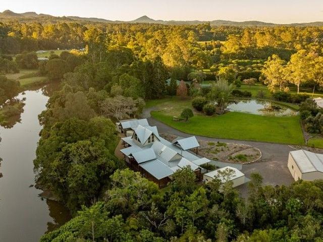 Cottage for sale in Kings Creek, Queensland