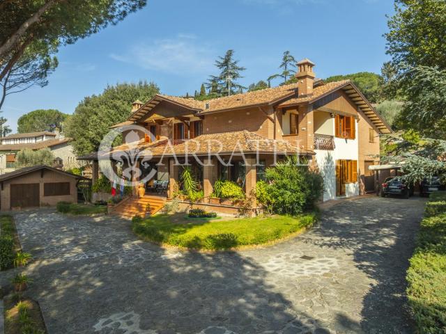 Casa in vendita a Magione, Umbria
