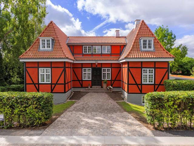 Villa til salg i Charlottenlund, Brøndby