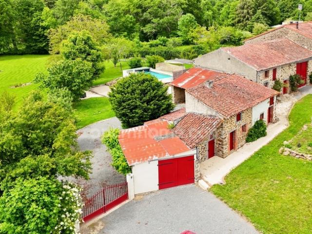 Maison vente à Bellac, Magnac-laval