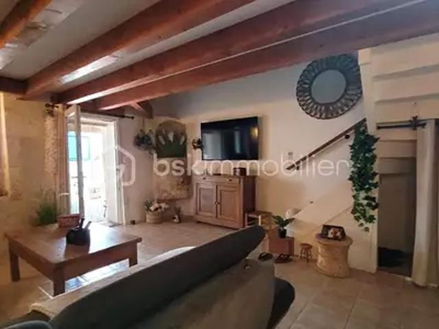 Maison vente à Magnac-sur-Touvre, Charente