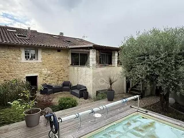 Maison vente à Angoulême, Magnac-sur-touvre