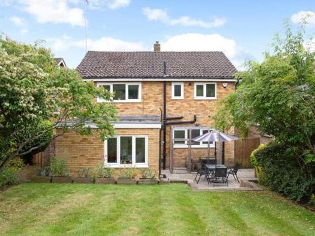 House for sale in Bushey