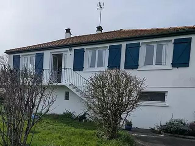 Maison vente à Niort, Magné