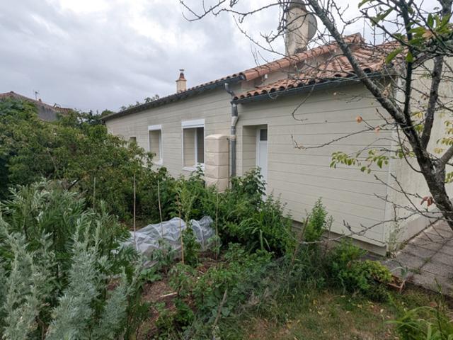Maison vente à Niort, Magné