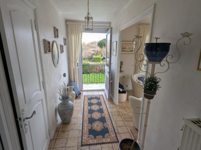 Maison vente à Niort, Magné