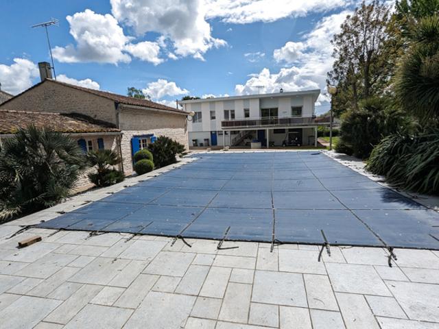 Maison vente à Niort, Magné