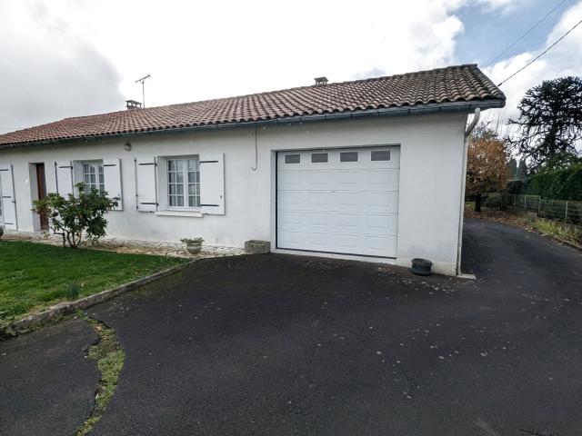 Maison vente à Niort, Magné