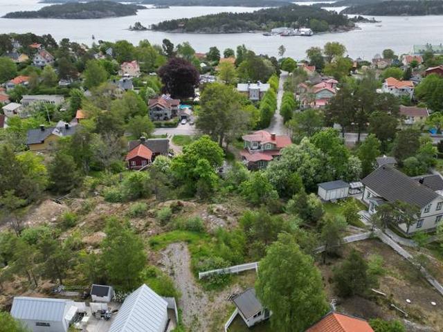 Tomt till salu i Haninge, Stockholm