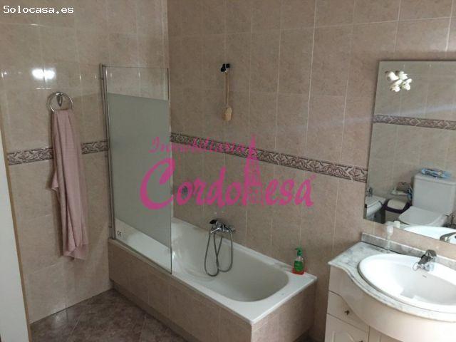 Casa en venta en Alcolea, Córdoba