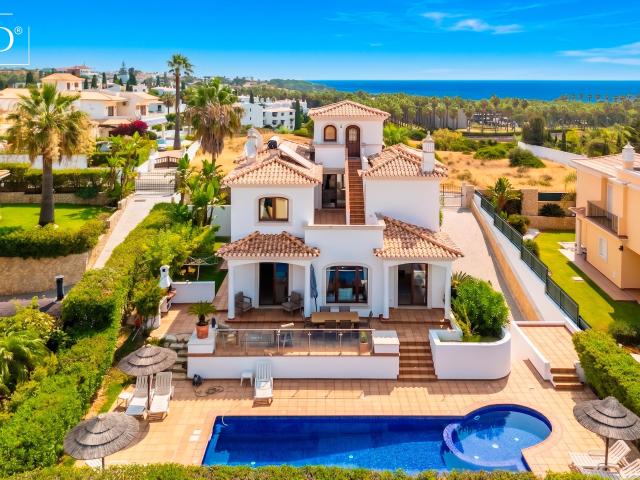Casa venda em Albufeira e Olhos de Água, Albufeira
