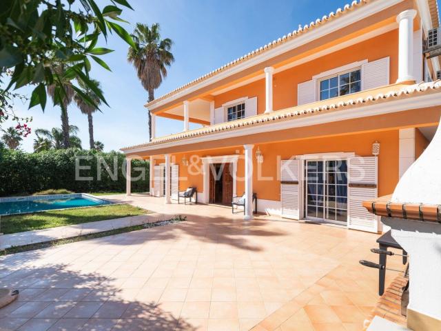 Vivenda venda em Almancil, Loulé