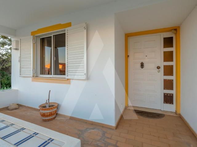 Casa venda em Albufeira e Olhos de Água, Albufeira