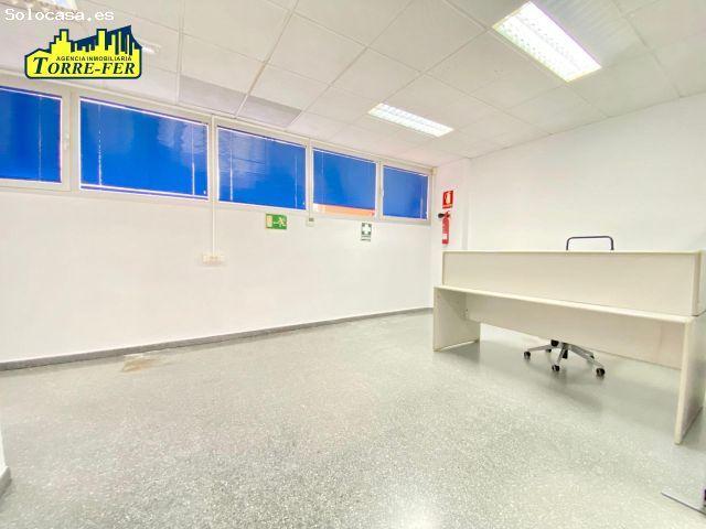 Local Comercial en alquiler en Cortijo Grande, Almería