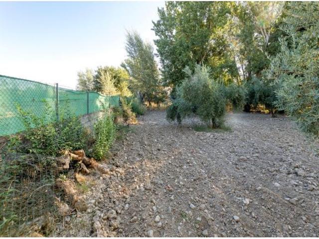 Local Comercial en venta en Gójar