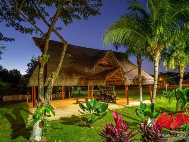 MAGNIFICA PROPIEDAD CERCA DEL PATRIMONIO MUNDIAL DE CAMPECHE