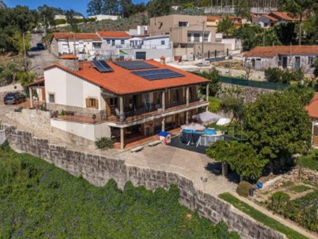 Casa venda em Maia, Folgosa