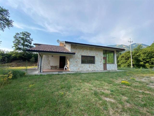 Appartamento in vendita a San Biagio Saracinisco, Lazio