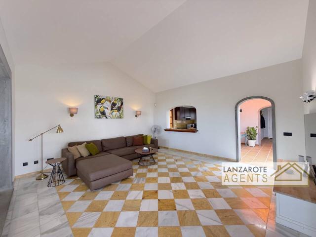 Casa en venta en Playa Blanca, Yaiza