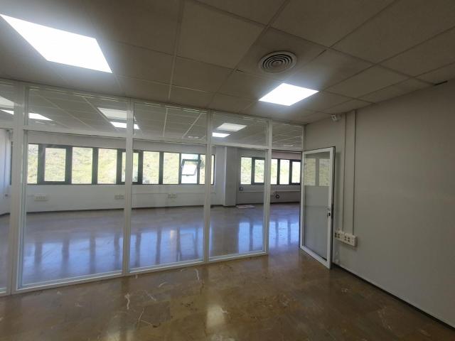 Oficina en alquiler en Santa Isabel, San Juan De Aznalfarache
