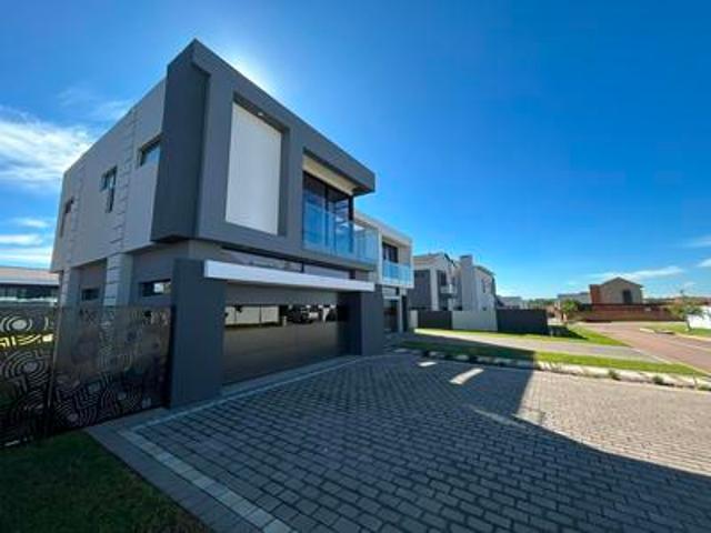 House for sale in Waterkloof, Gauteng
