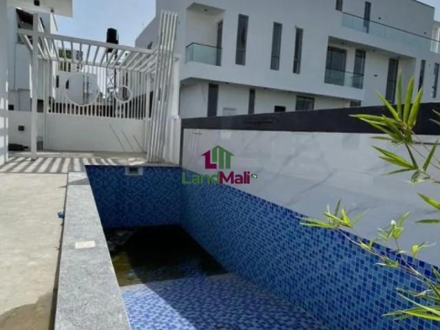 Property for sale in Eti Osa, Abuja