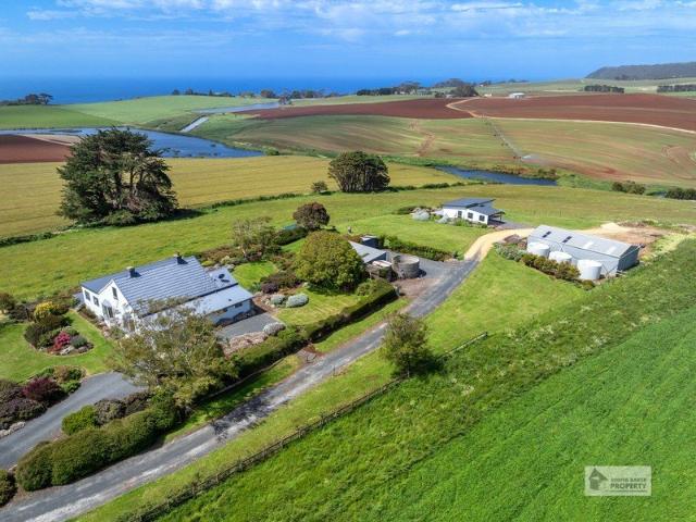 House for sale in Table Cape, Tasmania