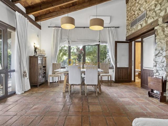 Casa en alquiler en Cañada Rosal, Andalucía