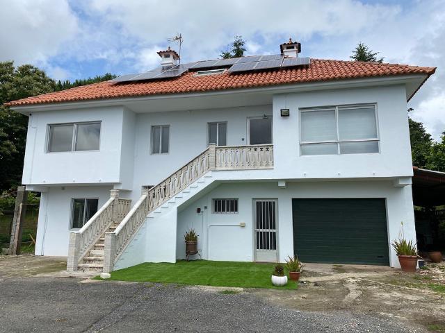 Casa en alquiler en Aríns, Santiago
