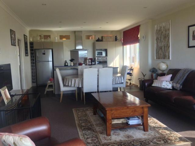 Property for rent in Otakou