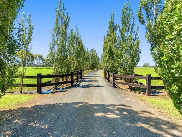 Cottage for sale in Bundalaguah, Maffra