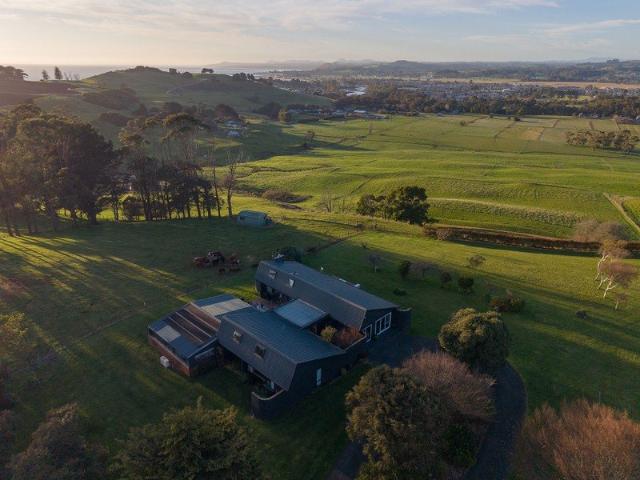 Cottage for sale in Wynyard, Tasmania