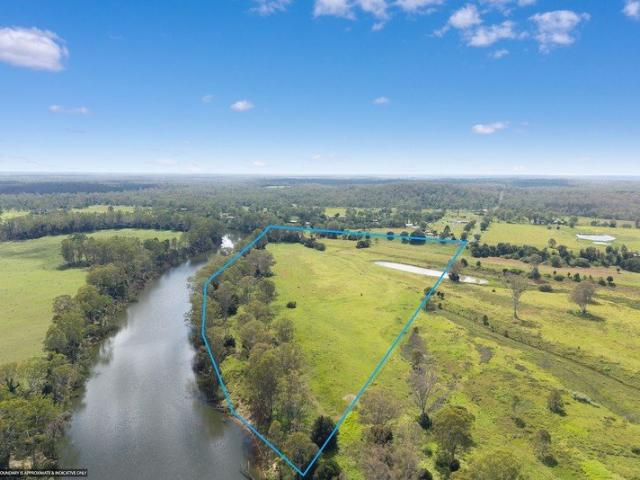 Cottage for sale in Tiaro, Queensland