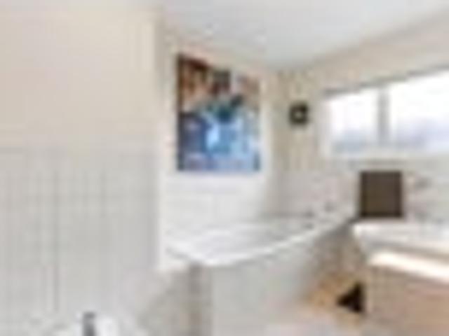 House for sale in Awhitu