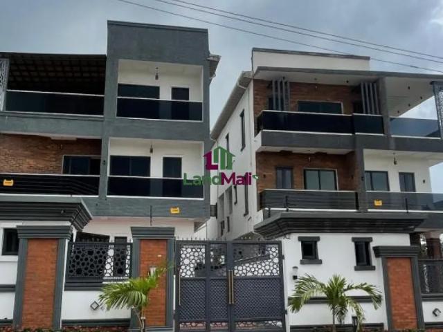 Property for sale in Eti Osa, Abuja
