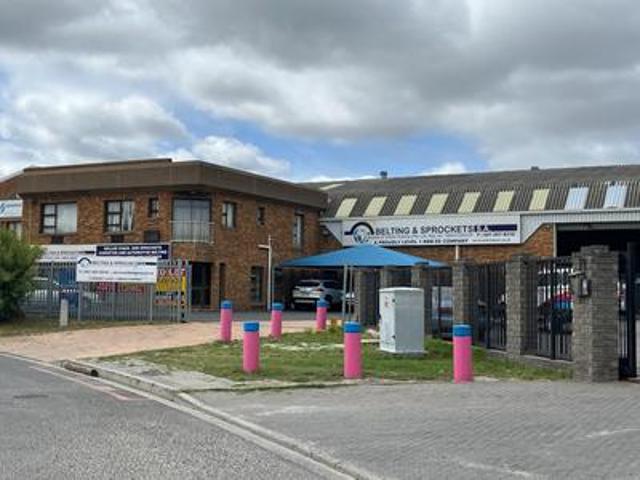 Commercial for rent in Killarnay Gardens, City of Cape Town