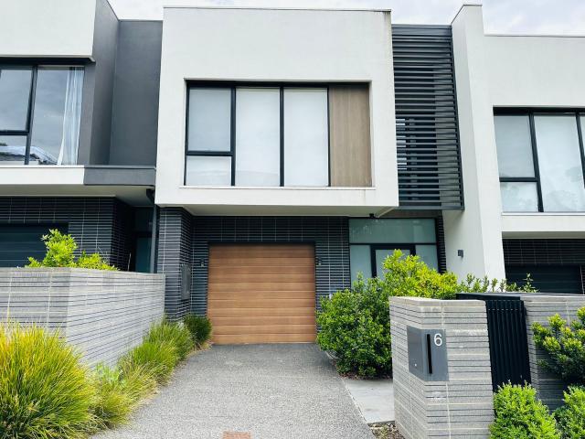 House for rent in Tullamore Doncaster, Melbourne