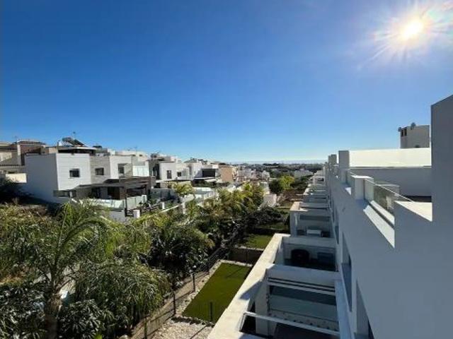 Piso en alquiler en Nerja
