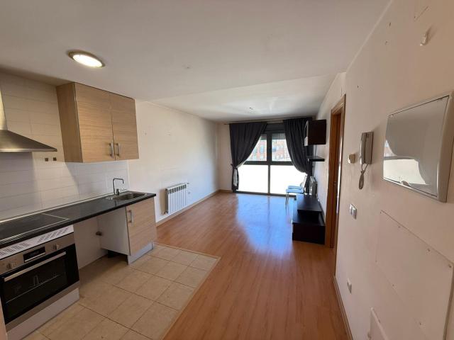 Piso en venta en Yunquera De Henares, Castilla-La Mancha