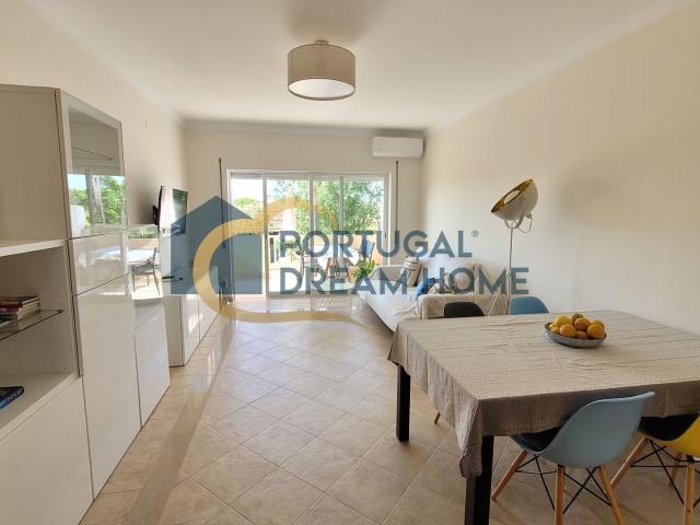 Apartamento venda em Montechoro, Albufeira
