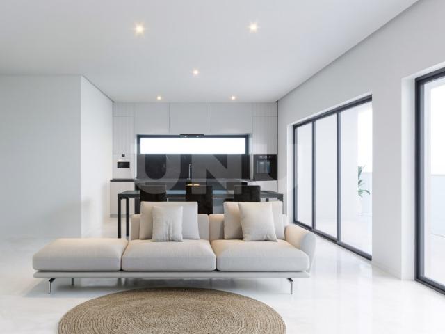 Apartamento venda em Estômbar, Faro