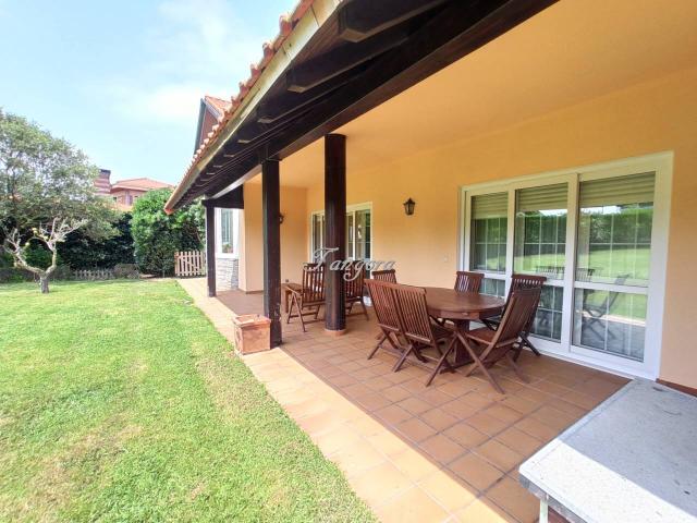Casa en venta en Getxo, Elexalde